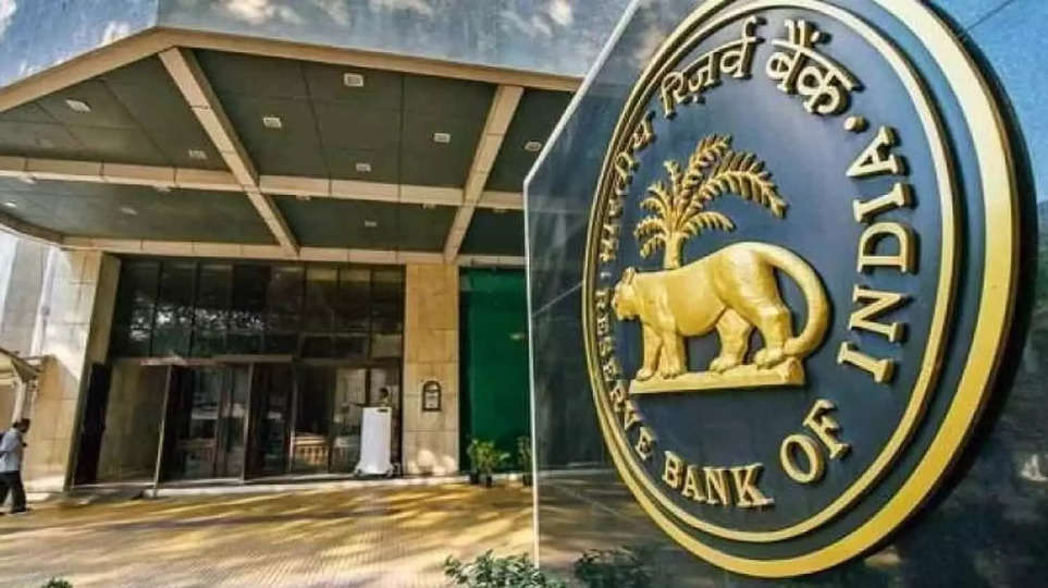 RBI गवर्नर ने दिया बड़ा बयान, कहा- क्रॉस बॉर्डर पेमेंट्स में अहम रोल निभाएगी CBDC, ये फ्यूचर की करेंसी